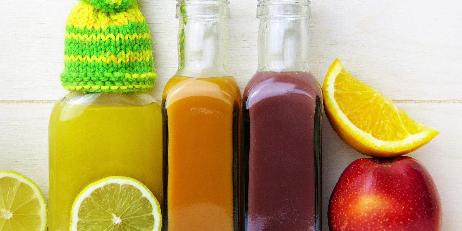 20 Quick & Delicious Foods For Your Hair juice 2902892 1920 3ea6f8ea