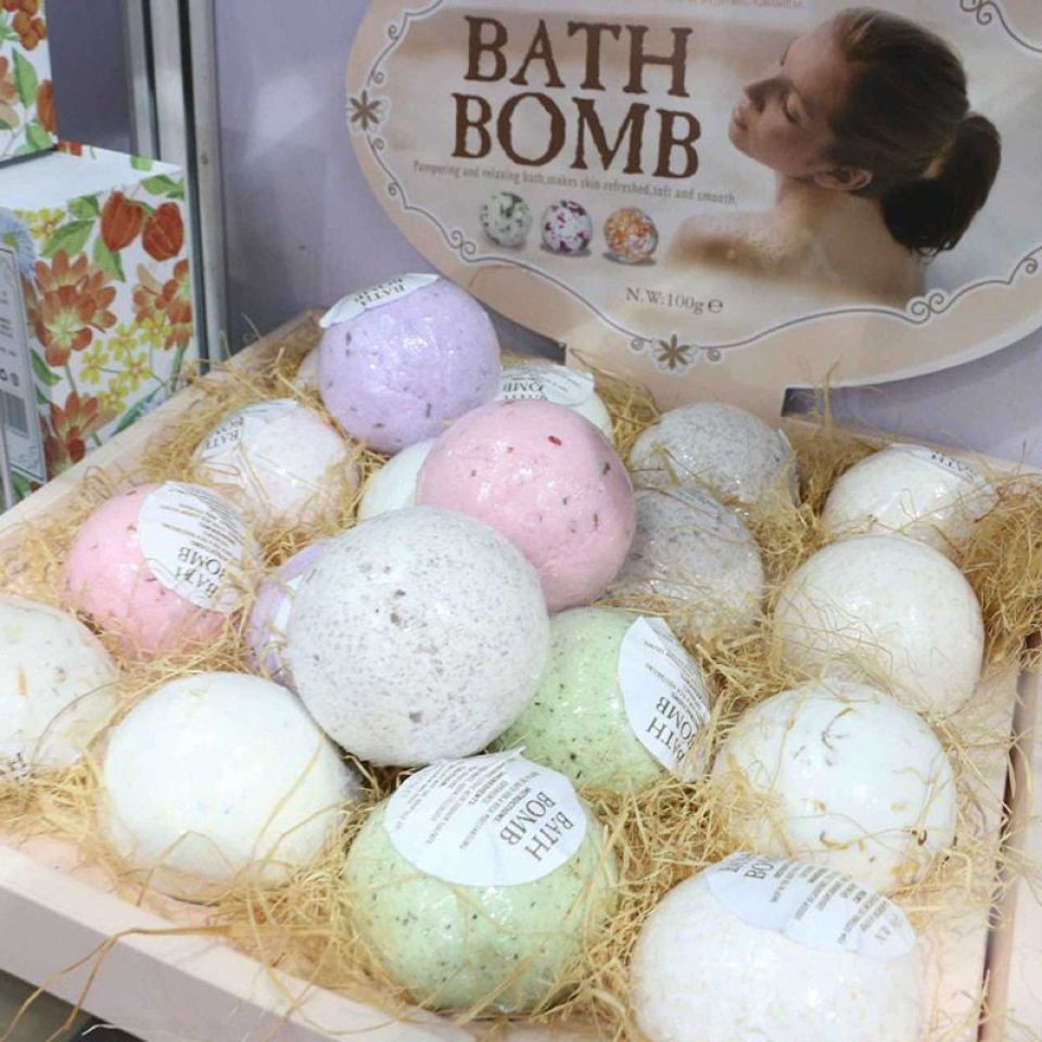 Bubble Bath Bomb Moisturizing Bubble Bath Bomb Ball Essential Oil Handmade SPA Stress Relief Exfoliating Bath Salt Bathing Shower 5 4d2ba225