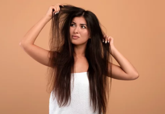 Humidity Affecting Your Hair This Monsoon