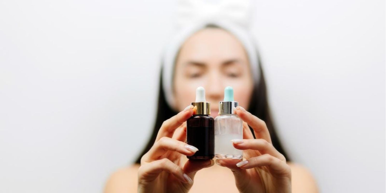 Mandelic Acid or Glycolic Acid - Which is Right for Your Skin? WhatsApp Image 2023 05 01 at 14.27.21 1 77b83900