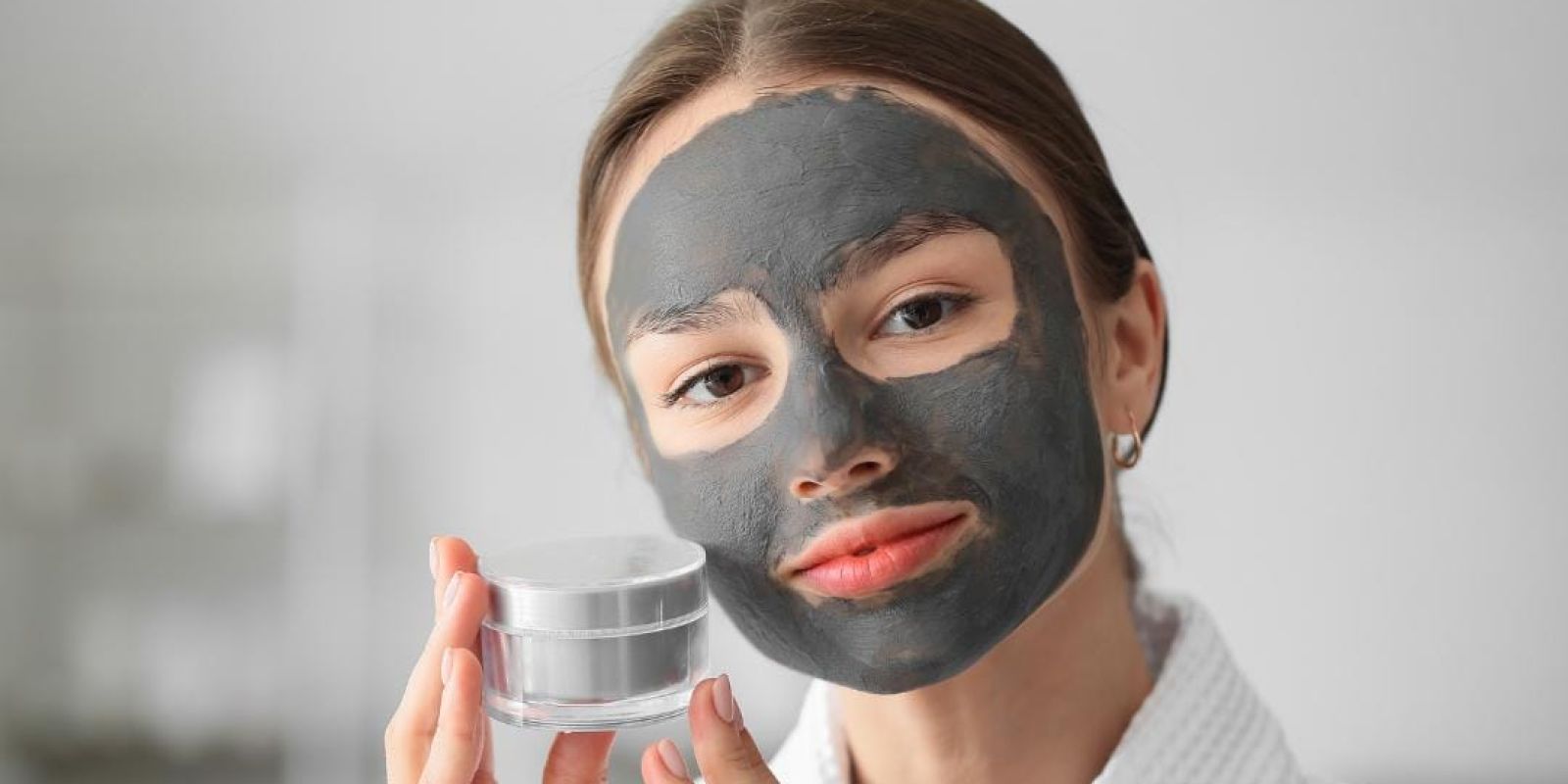 7 Incredible Benefits of Charcoal for Skin You Need to Know WhatsApp Image 2023 07 01 at 13.51.49 ebec42a4