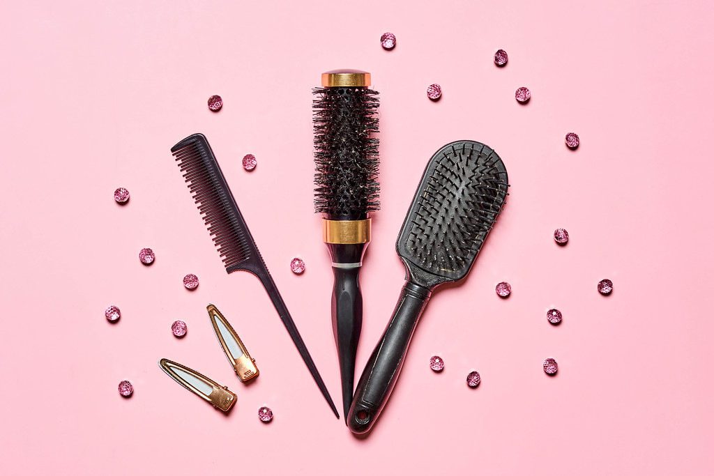 Tangle Teezers vs. Toothed Combs vs. Bamboo Hairbrushes. image3 2 1