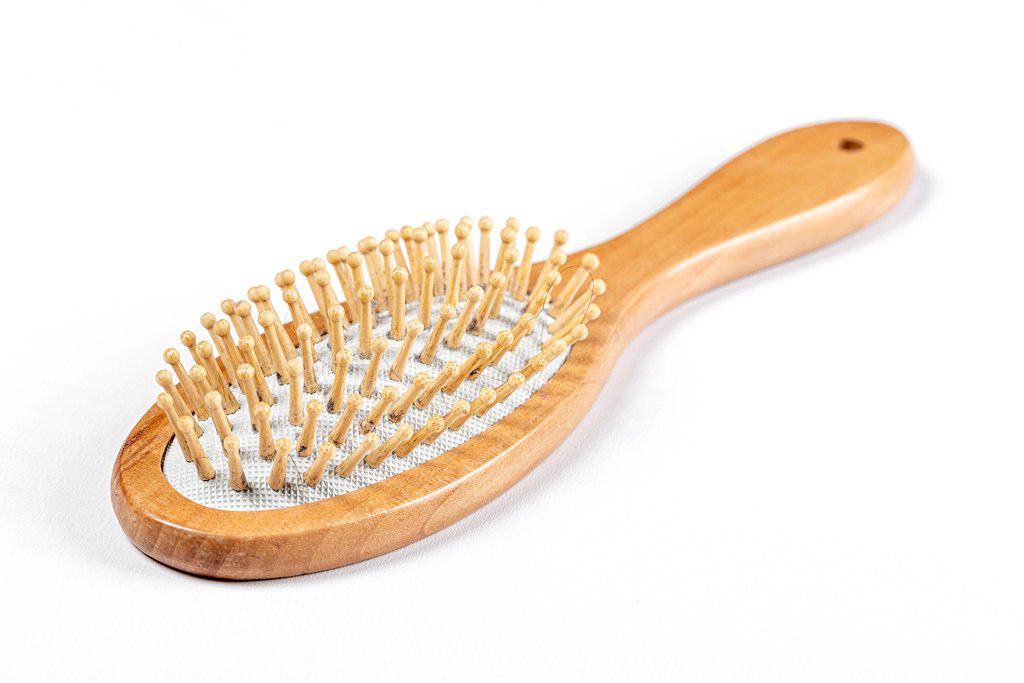 Tangle Teezers vs. Toothed Combs vs. Bamboo Hairbrushes. image5 2 2