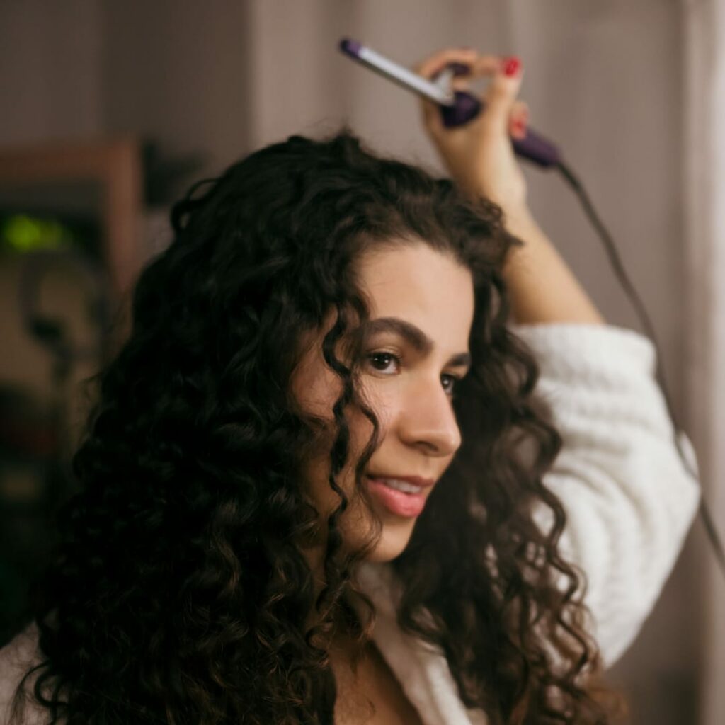 The Ultimate Guide to Gorgeous Curly Hair: Insider Tips and Tricks WhatsApp Image 2023 03 20 at 17.48.27
